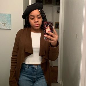 Meet your Posher, Courtney